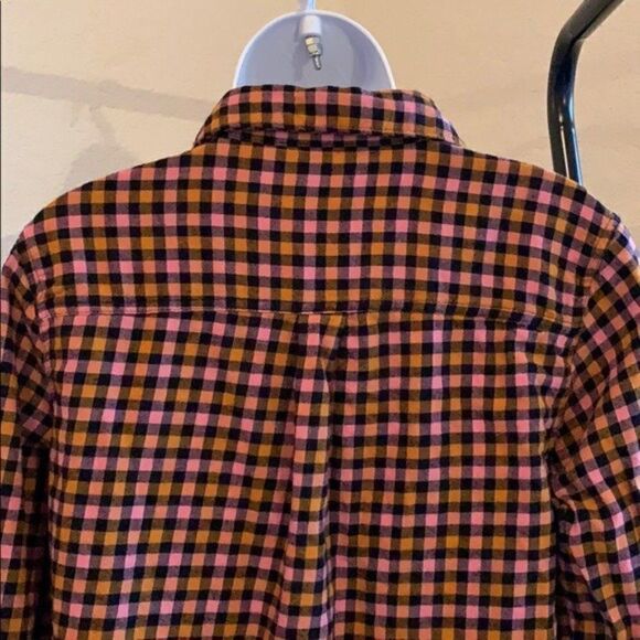OLD NAVY Plaid Flannel Button down Size L Petite - Picture 4 of 7